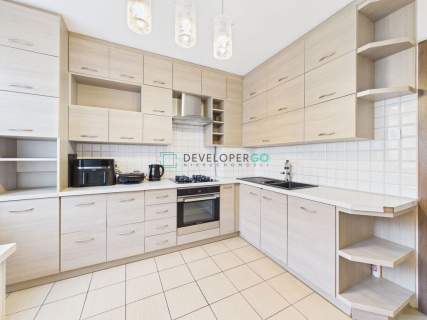 Atrakcyjne mieszkanie 3 pokoje 65m2 balkon.