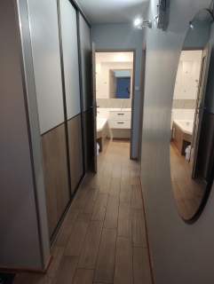 2 pokoje 47 m 1 piętro balkon