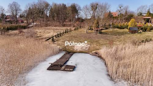 Gotowa działka pod budowę nad jeziorem Szóstak
