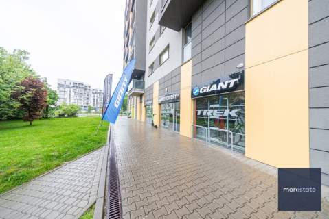 parterowy lokal użytkowy z dużą witryną Czyżyny