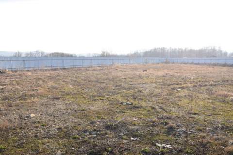 Działka komercyjno- usługowa 27,55a w Lutoryżu.