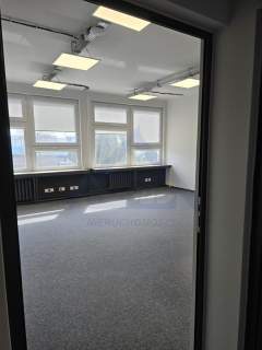 Do wynajęcia biuro Włochy 195m2