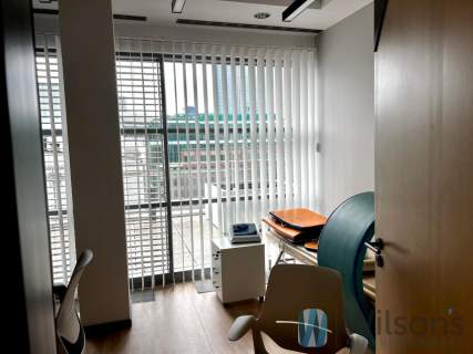 Klinika lub Salon Beauty 393 m przy Rondo ONZ