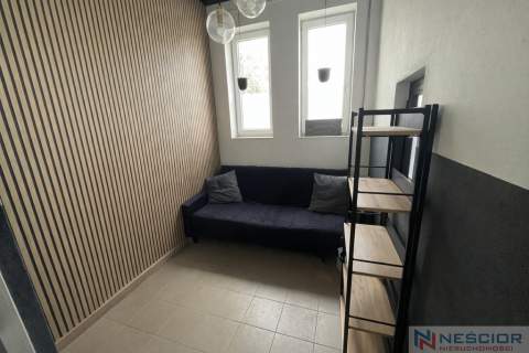 lokal usługowy / magazynowy   180 m   Siedlce