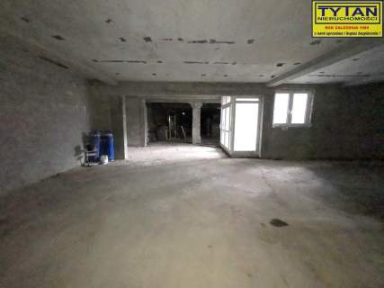 Na sprzedaż budynek mieszkalno-usługowy Łomży