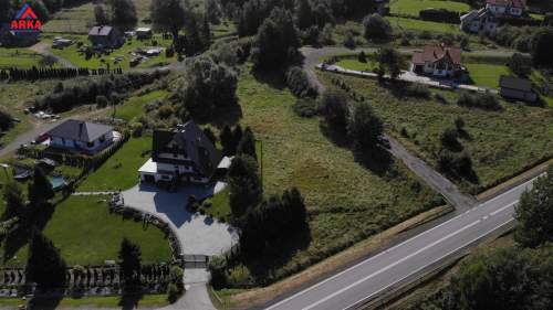 Działka inwestycyjna przy drodze krajowej nr 28