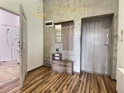 Bezczynszowe 86m2 Garderoba Schowek, 1. Piętro