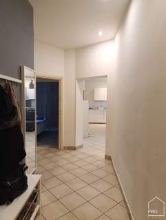 Funkcjonalny apartament w pobliżu Parku Chopina