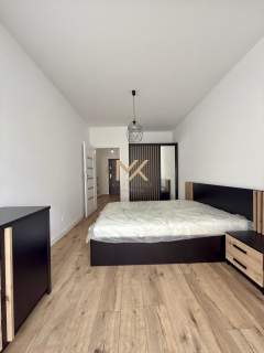 Apartament z ogrodem/ miejsce postojowe/ NOWE 