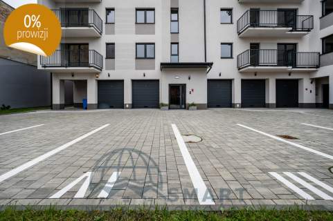 ToTu Płocka w kameralnym nowym budynku z garażem