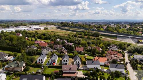Ostatni dom wolnostojący 500m od Krakowa 117m2