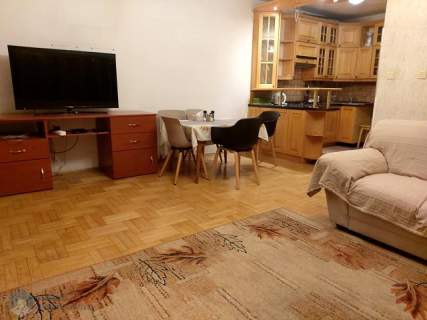 Czteropokojowe mieszkanie z balkonem