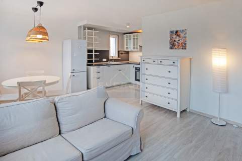 M3/2 piętro/balkon/umeblowane/do zamieszkan