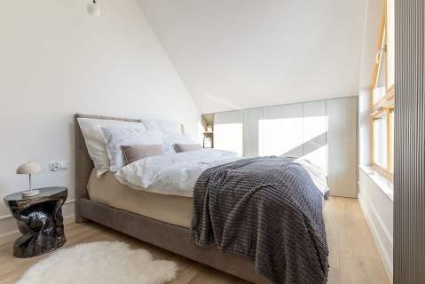 Apartament z widokiem na las