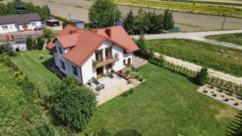 Dom Bramki k. Błonia PKP i szkoła blisko