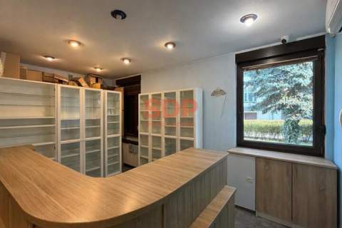 Lokal biurowo-usługowy 100 m2 / blisko pl. Grunwaldzkiego