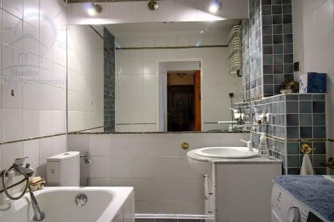 Umeblowane 3 pokoje, garderoba, duży balkon