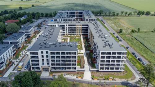 Przestronny salon / Garderoba / Garaż / Piwnica