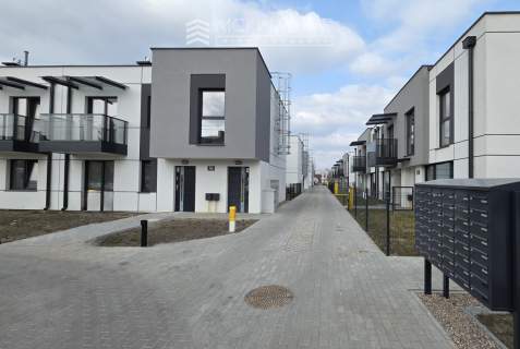 Mieszkania blisko centrum, zabudowa szeregowa