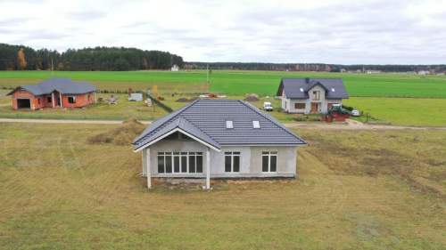 Nowoczesny dom blisko miasta