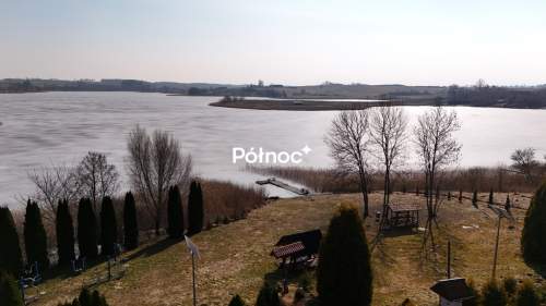 Gotowa działka pod budowę nad jeziorem Szóstak