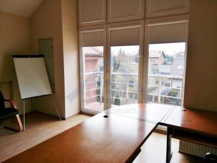 Biuro 304 m2 do wynajęcia okolice Al. Krakowskiej