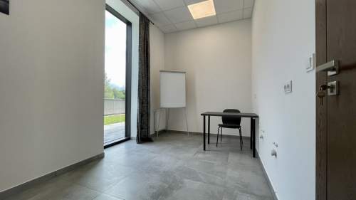 Nowoczesny lokal usługowy 102 m2