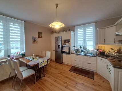 Mieszkanie na sprzedaż, 62 m2, ogródek 200 m2