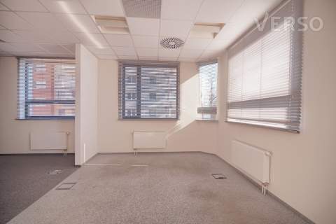 Gabinety, open space, aneks, możliwe umeblowanie