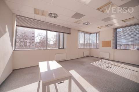 Gabinety, open space, aneks, możliwe umeblowanie