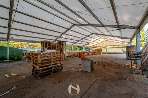 Obiekt na sprzedaż, 550 m2, Deszczno