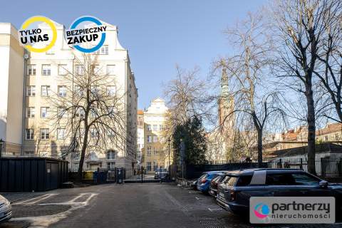 Południowa Ekspozycja Ogrodzony Parking