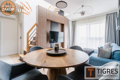 Prywatny taras na dachu / Balkon / Wysoki standard