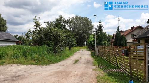 Urokliwa działka blisko stacji PKP 