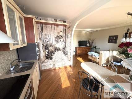 Mieszkanie 53 m2 balkon - piwnica