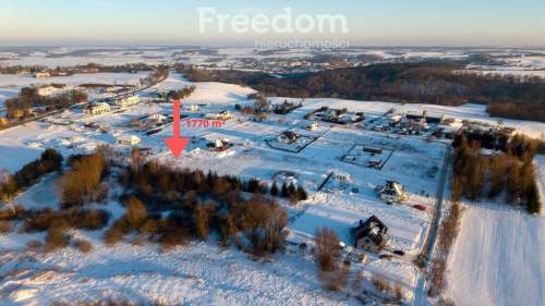 Działka 1770 m Nowiec WZ, media