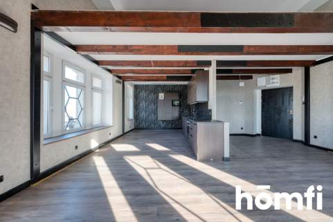 Apartament z antresolą i niepowtarzalnym widokiem