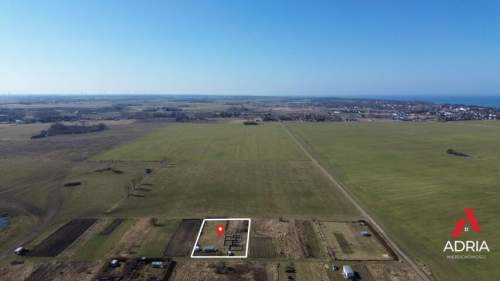 Działka budowlana z rozpoczętą budową - 900 m od morza Gąski