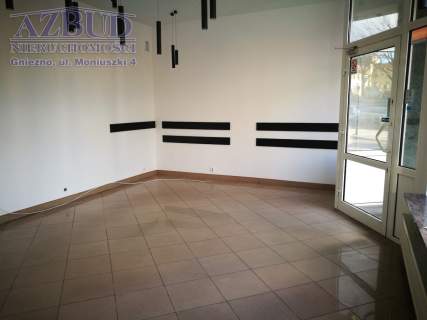 Lokal użytkowy do wynajęcia, 65 m2, Gniezno