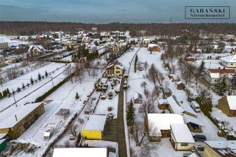 DOM Z DUŻĄ DZIAŁKĄ I UNIKALNYM KLIMATEM JADOWNIKI