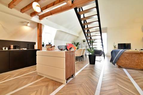 LUKSUSOWY APARTAMENT 68M2 W CENTRUM