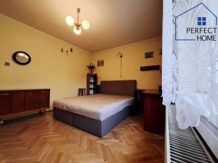 Ocieplony Zadbany Dom do wprowadzenia usytuowany wokół Lasu R