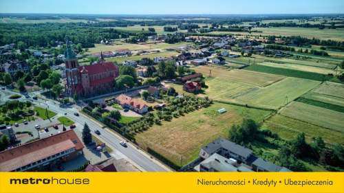 Atrakcyjna działka z WZ z dostępem do mediów