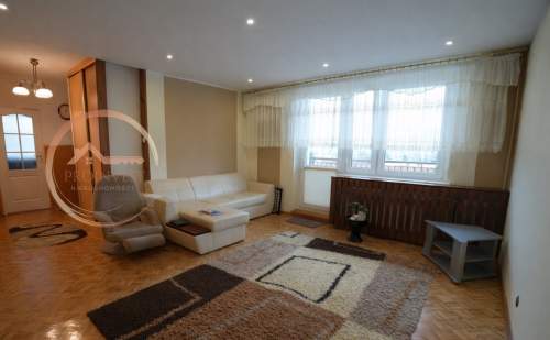 Fordon,3pokoje 63,57m ,piwnica 7m , loggia,3piętro