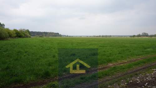 Nieruchomość w Całowaniu