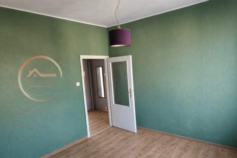 LEŚNE,51 m , BALKON, 2 POKOJE