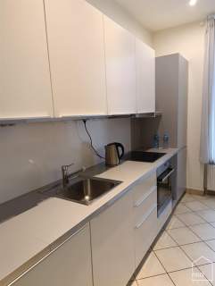Funkcjonalny apartament w pobliżu Parku Chopina