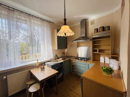 Przytulne i jasne mieszkanie w centrum