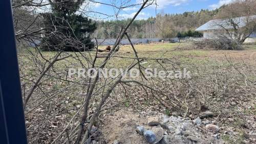 Jary 35a działka budowlana w otoczeniu lasów