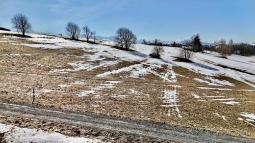 GROŃ DZIAŁKA 1678 M2 600 M OD KOTELNICY